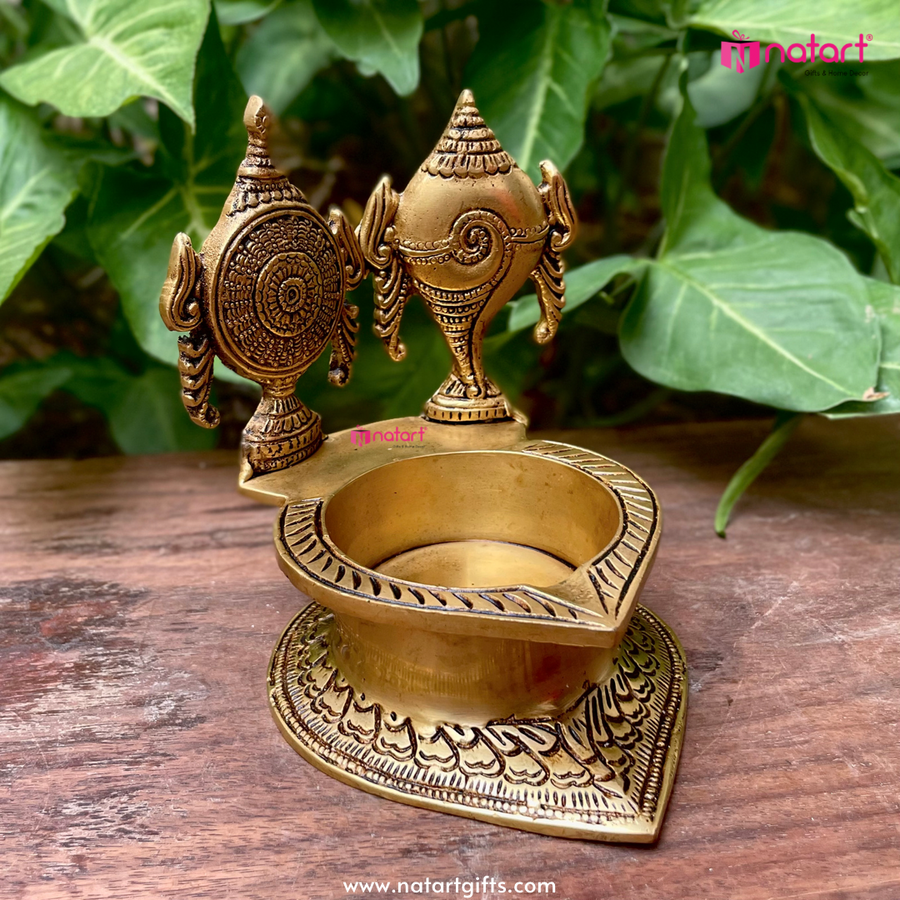 Brass Sangu Chakra Lamp